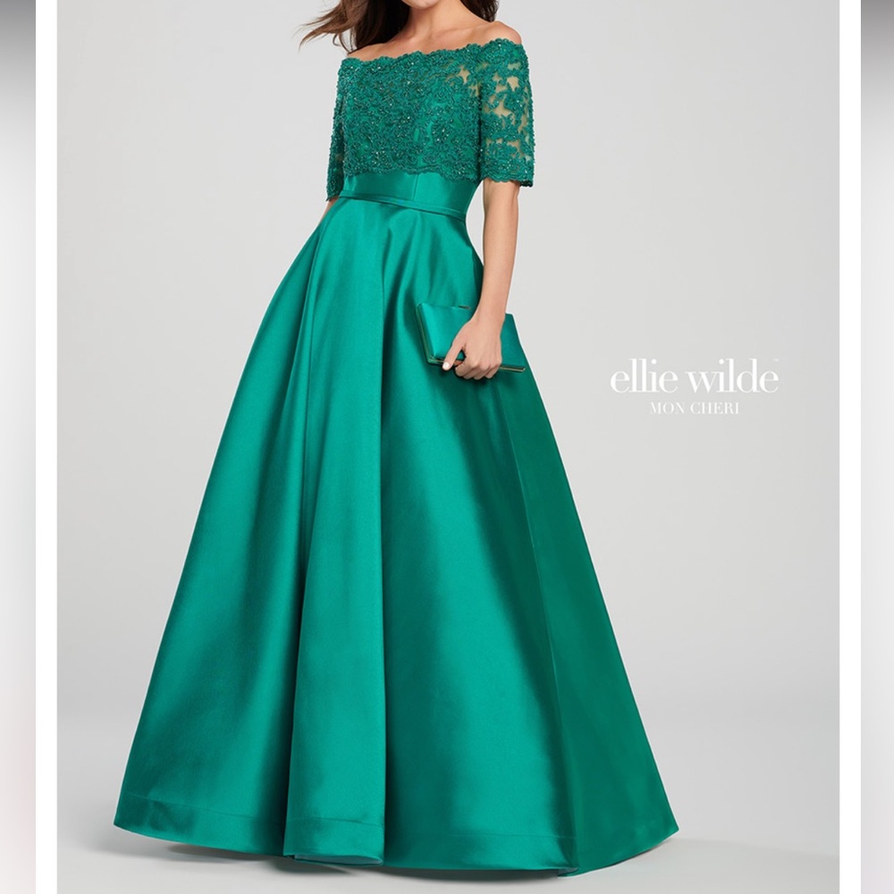 NWT Ellie Wilde By Mon Cheri Size 4 Emerald Green Formal Gown